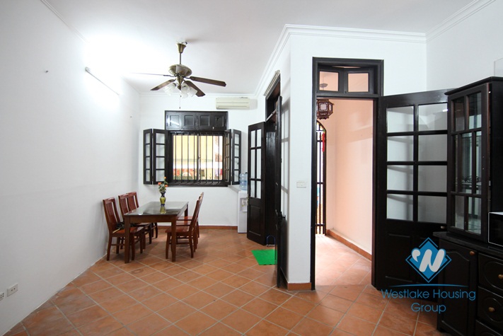 Clean house with cheap price for rent in Tay Ho district,Hanoi
